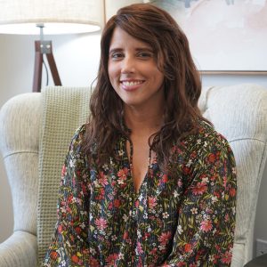 summittherapist-madelineredetzky