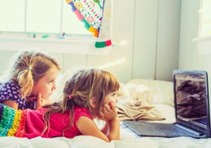 Setting Screen Time with your Kids and Teens